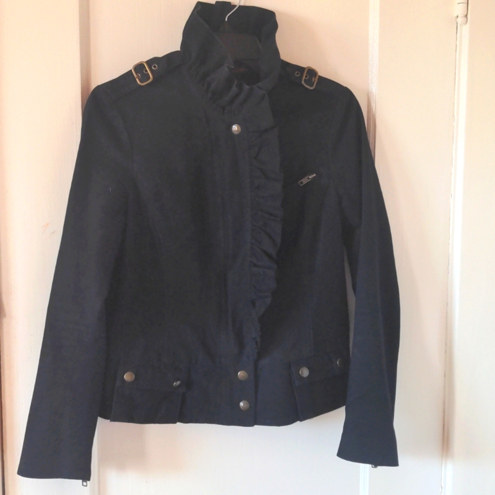 development by Erica Davies Ruffled Jacket - Picture 2 of 12